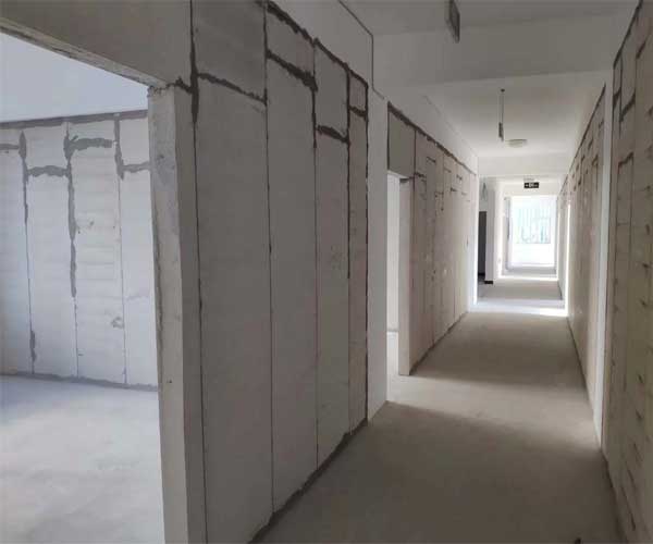 廠房聚苯顆粒輕質(zhì)復(fù)合墻板施工 濟(jì)南華晟放心選購(gòu)